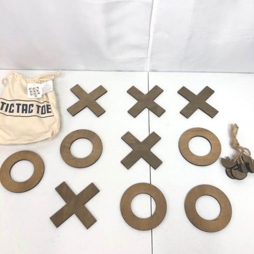 Adventure Awaits Portable Travel Wooden Tic Tac Toe Game 2018 Horizon Group USA